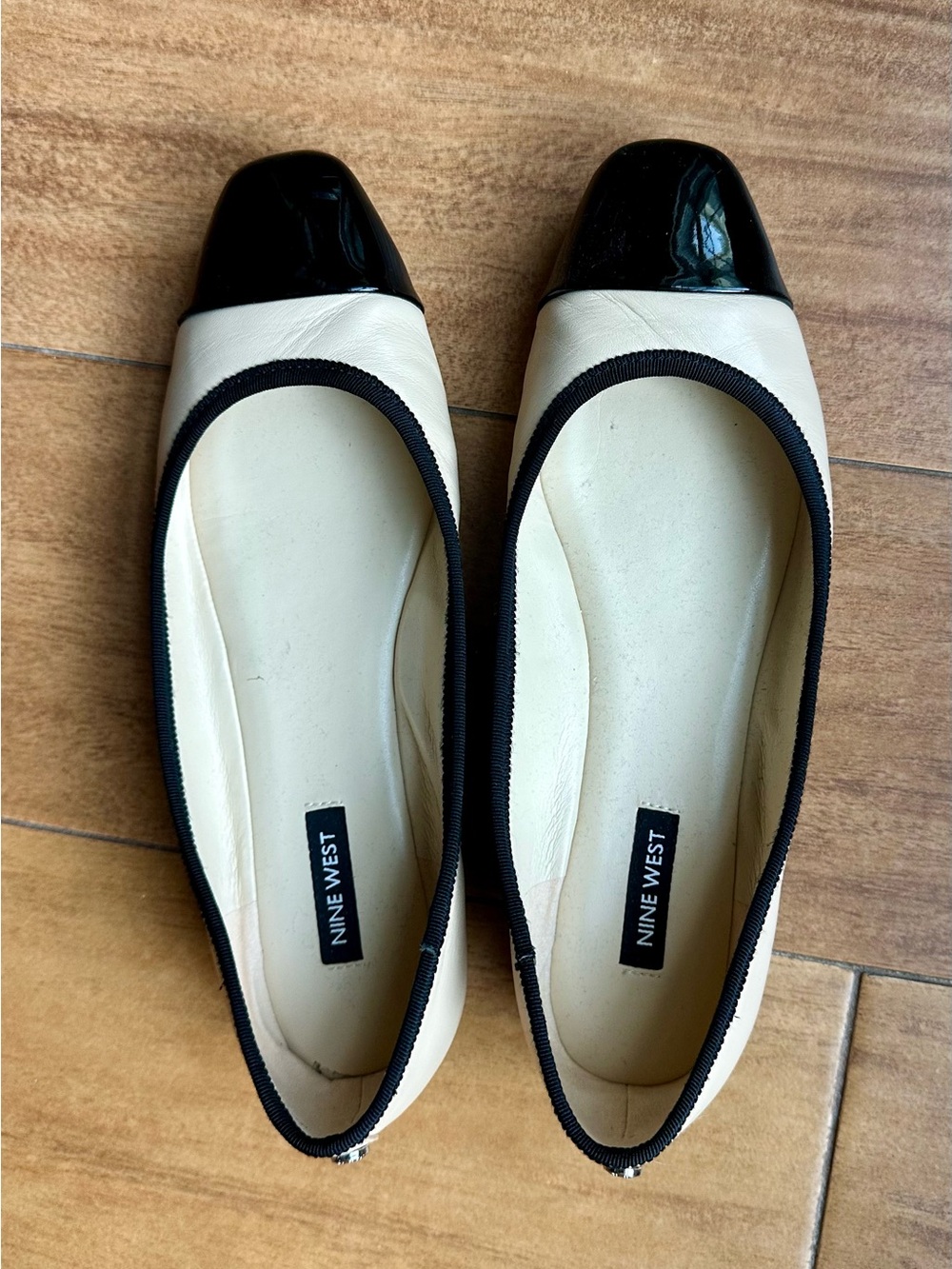 Nine West Two-Tone Black and Cream Cap-Toe Ballet Flats